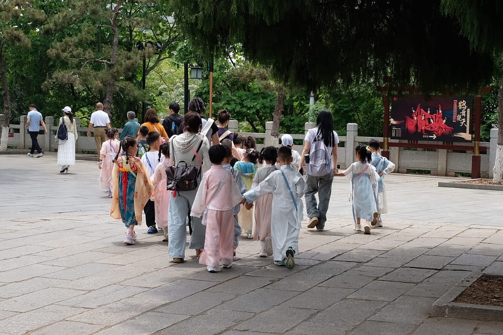 Que faire à Wuhan en 3 jours ? Itinéraire et conseils wuhan yellow crane tower locaux chien
