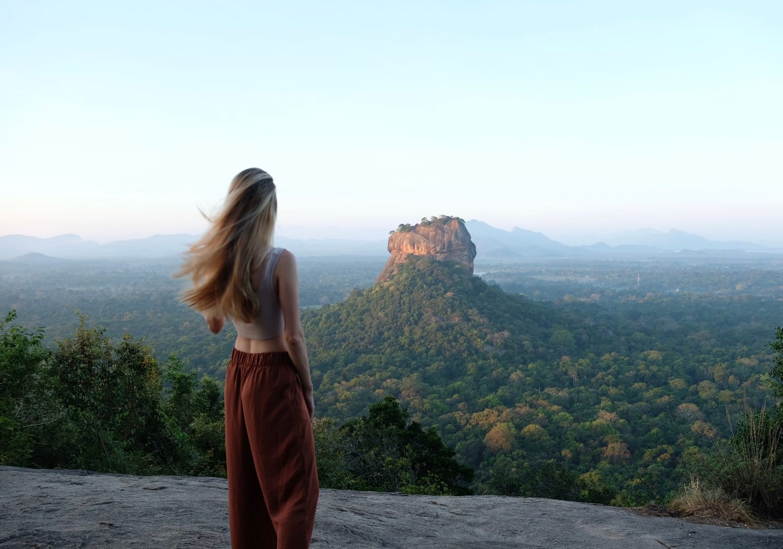 Itinéraire Sri Lanka 2 semaines : notre circuit complet de 15 jours entre Sigiriya, Kandy, Ella et Tangalle Itinéraire Sri Lanka 2 semaines : notre circuit complet de 15 jours entre Sigiriya, Kandy, Ella et Tangalle