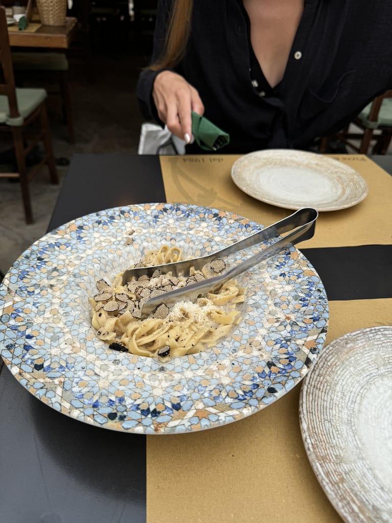 7 meilleurs restaurants à Imperia en Italie Osteria Oasi où manger à Imperia en Ligurie pâtes aux truffes et pizza italie