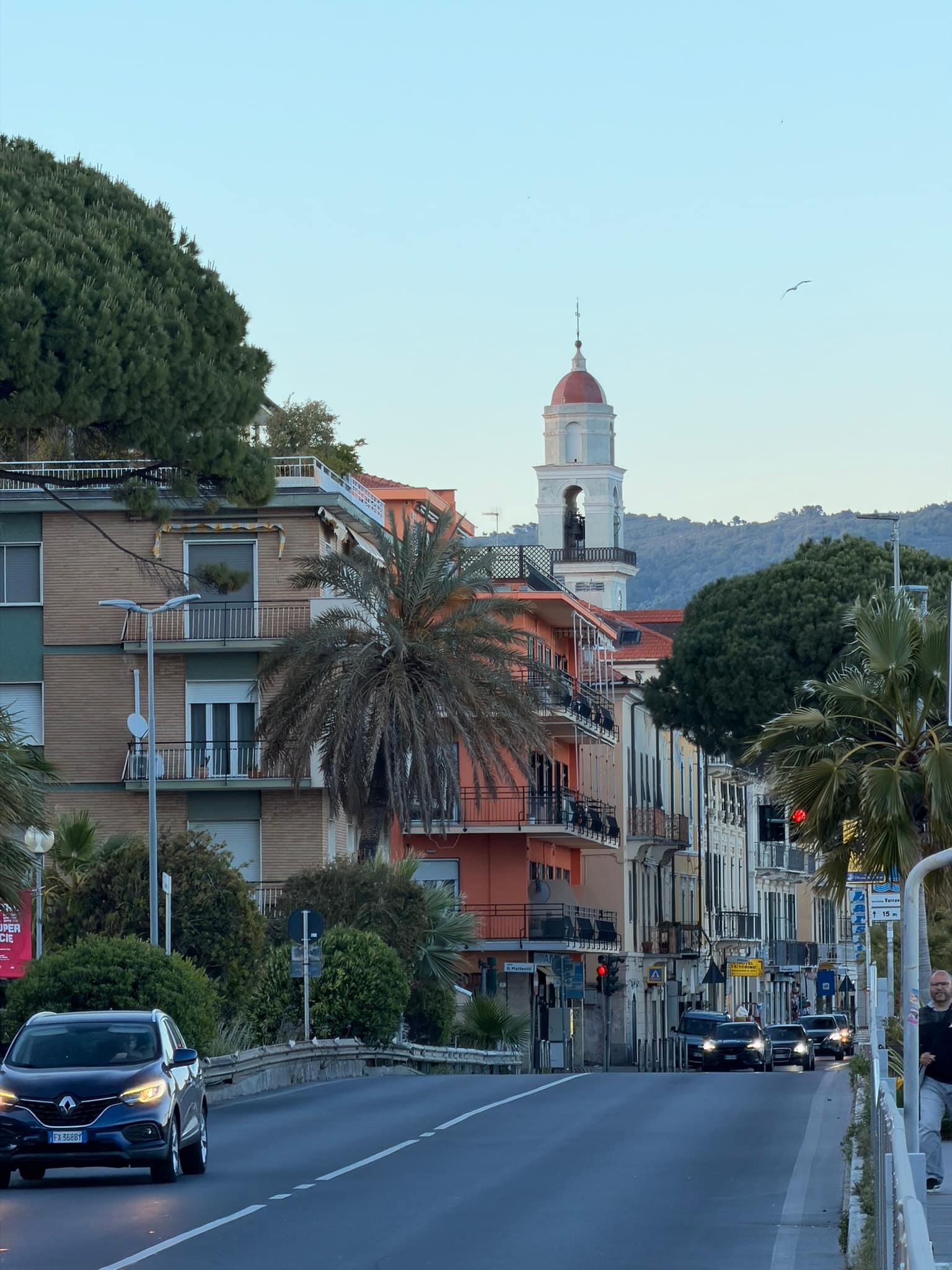 Que faire en Ligurie ? Guide complet pour un voyage d'une semaine autour d'Imperia en Italie Comment se déplacer en Ligurie à Imperia en Italie ? Voiture et transport public