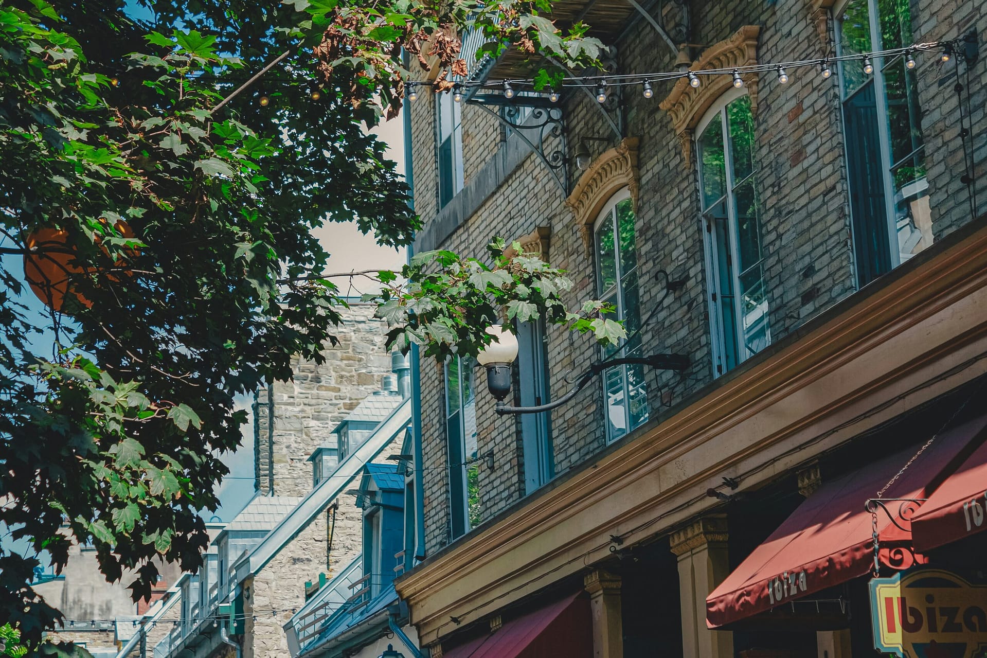 Où dormir à Québec ? Les meilleurs quartiers et hôtels en 2026 Où dormir à Québec ? Les meilleurs quartiers et hôtels en 2026