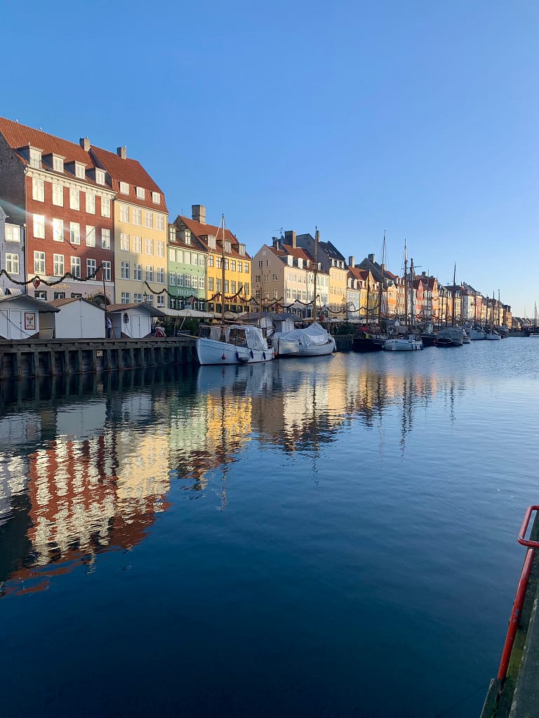 Copenhague et canaux colorés au Danemark