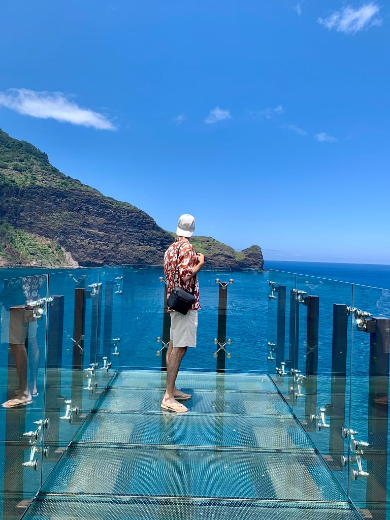 Cabo Girão – Skywalk (plateforme en verre) à Madère Portugal