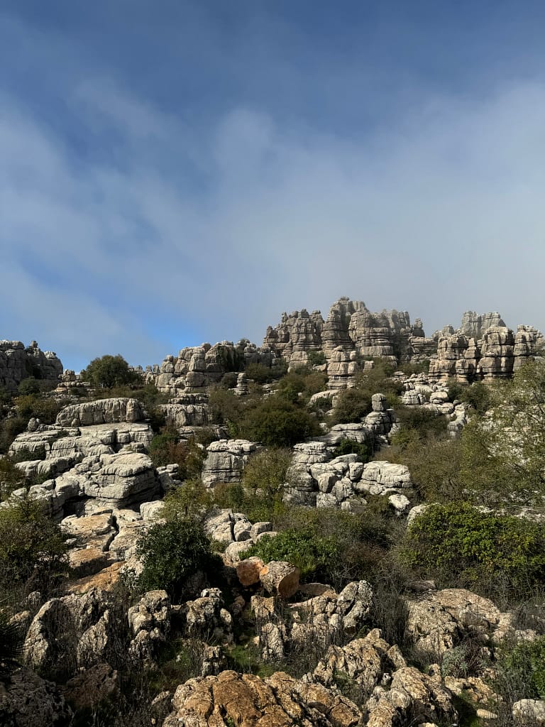 Randonnée à El Torcal : paysages lunaires et calme Andalousie Espagne